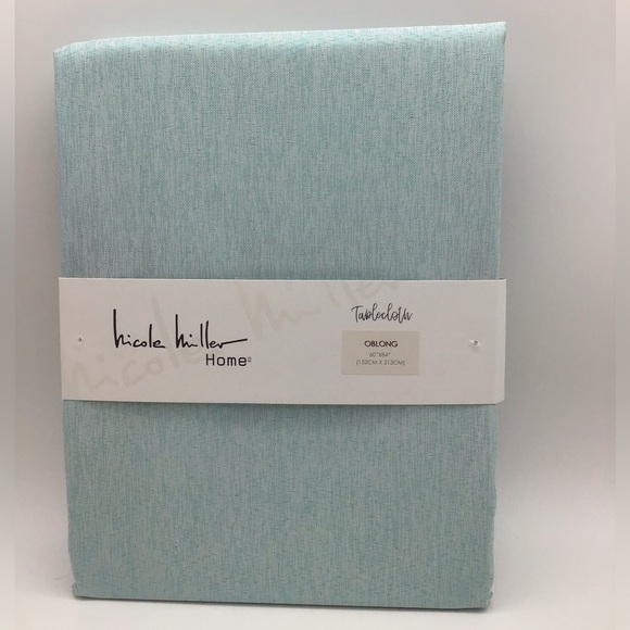 Nicole Miller Home “Seafoam” Tablecloth - Picture 2 of 5